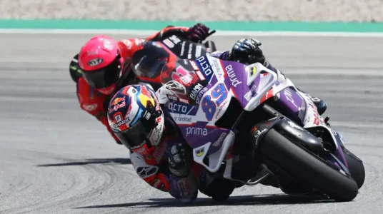 moto gp barcelona entrada y hotel oferta