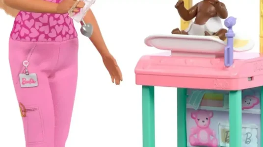 Chollo muñeca barbie pediatra