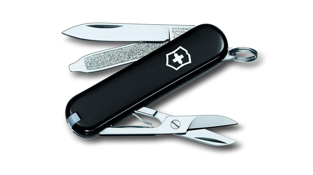 Navaja suiza Victorinox Classic SD en color negro