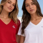 Pack de 2 camisetas Calvin Klein de manga corta para mujer con cuello de pico