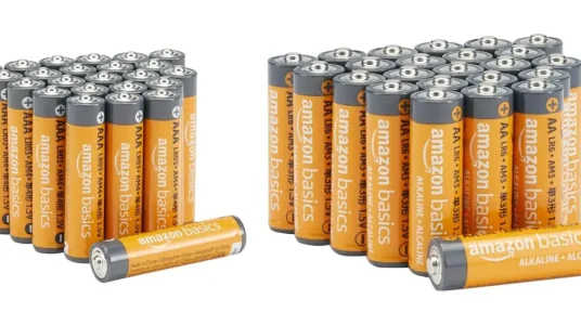 Pack de 24 pilas alcalinas Amazon Basics