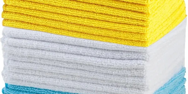 Chollo Pack de 24 paños de microfibra Amazon Basics para limpieza