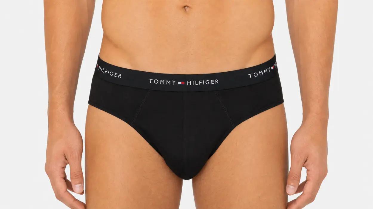 Pack x3 calzoncillos Tommy Hilfiger Hip Briefs para hombre con logo en la cintura