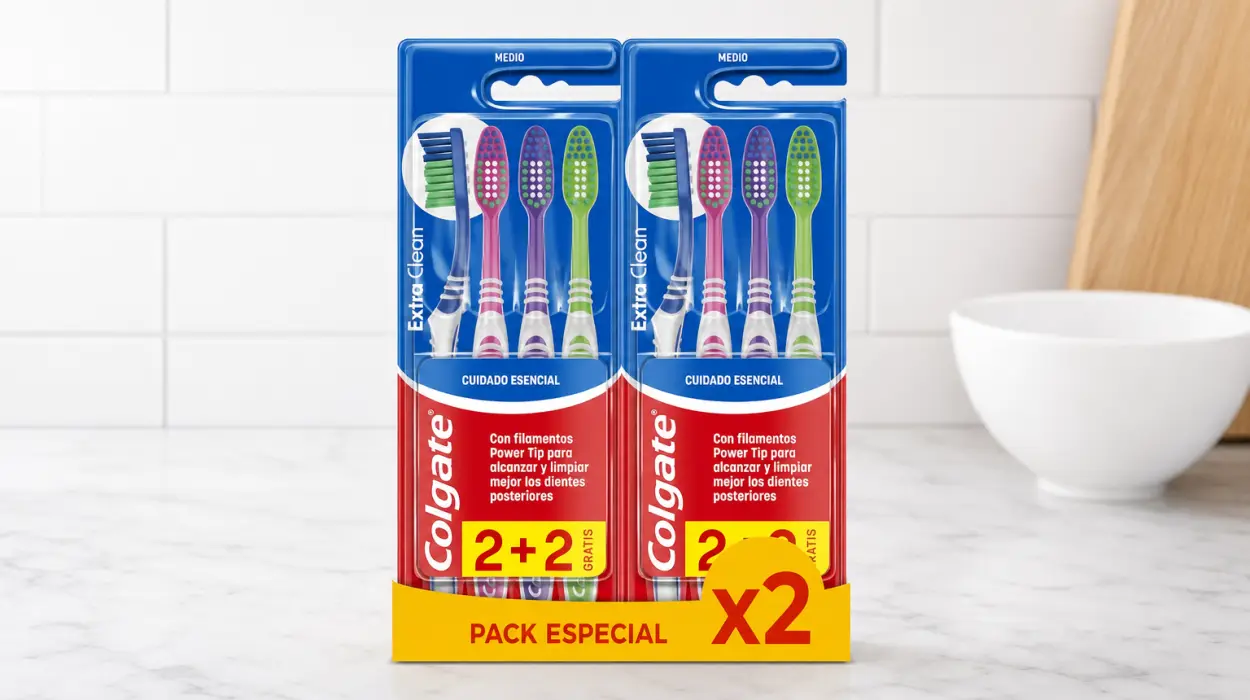 Pack 2+2 de cepillos de dientes Colgate Extra Clean de dureza media