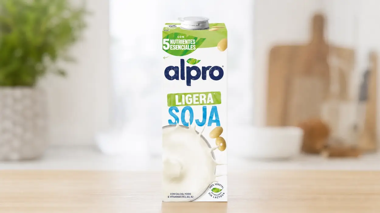 Pack x6 bebida vegetal Alpro de soja ligera de 1L