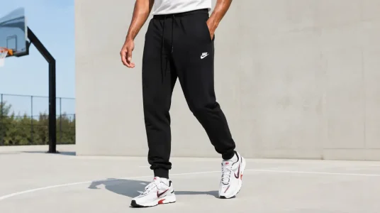 Pantalón jogger Nike Club FT para hombre