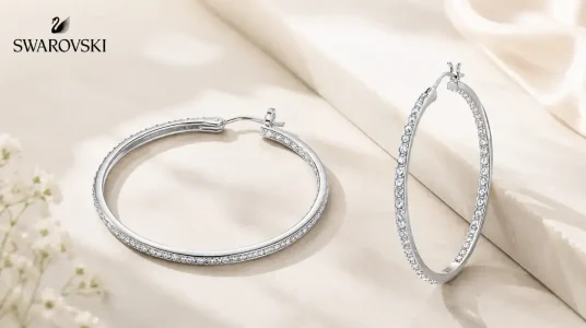 Pendientes de aro Swarovski Sommerset con baño de rodio y brillo suave