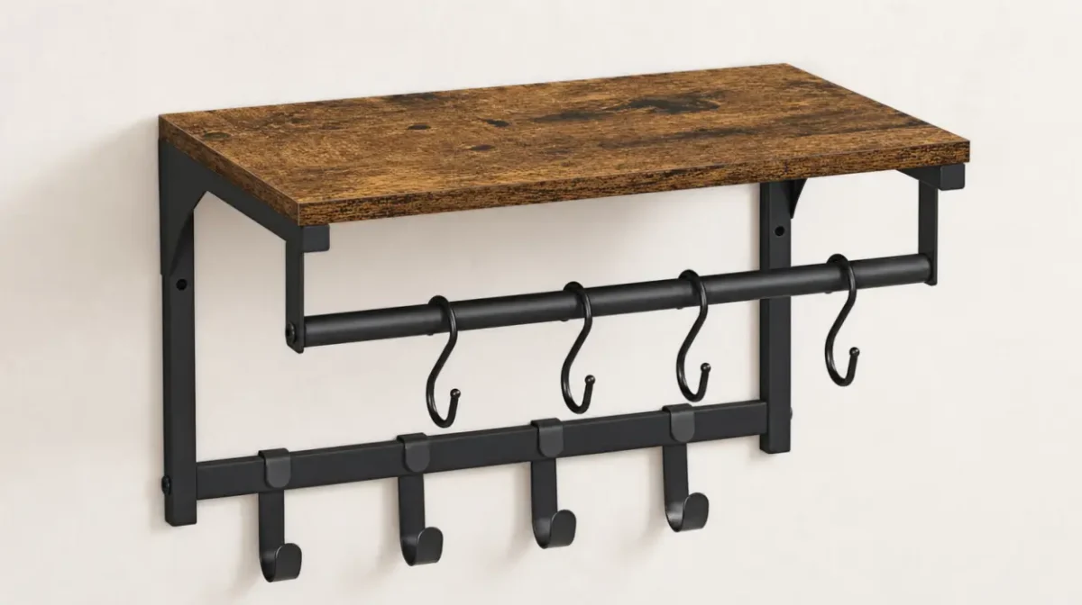 Perchero de pared Vasagle con 8 ganchos y estante