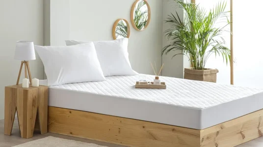Protector de colchón Todocama acolchado, antiácaros y transpirable con membrana impermeable para cama de 150 x 190/200 cm