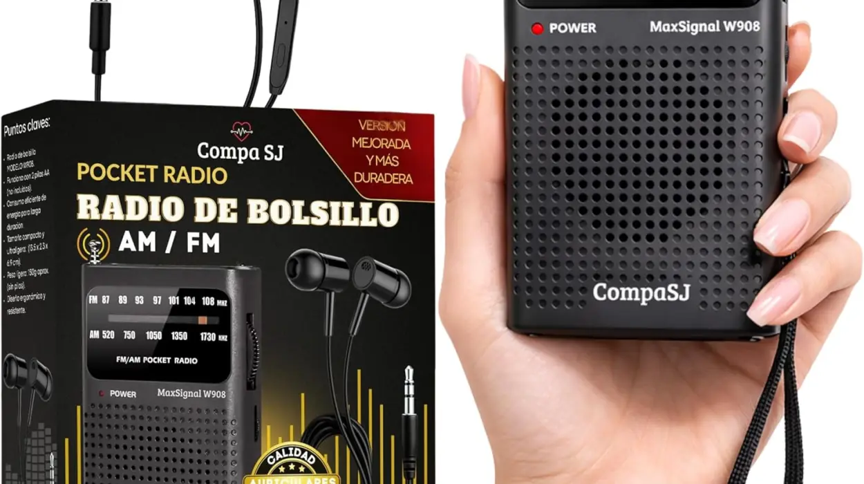 Radio portátil pequeña Super Max AM/FM con auriculares de regalo