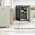 Refrigerador mini Comfee RCD48GF2EUY(E) de 43L con diseño retro y compartimiento enfriador