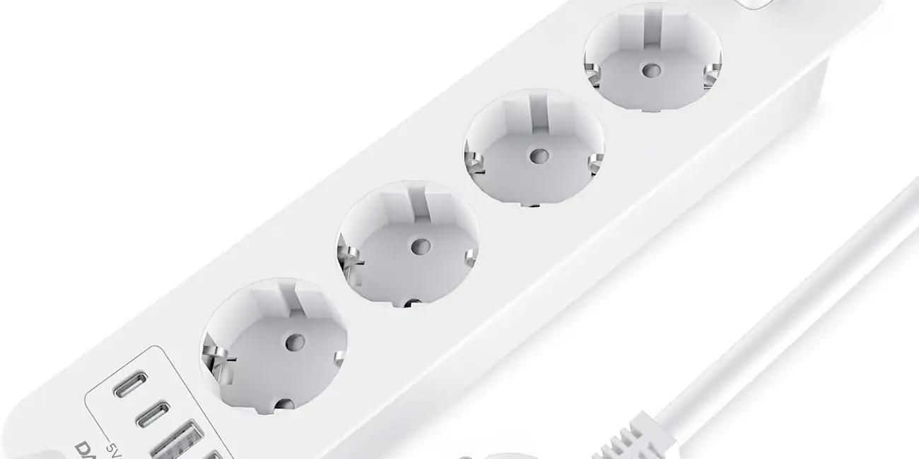 Regleta empotrable con 4 enchufes, 2 USB y 2 USB C