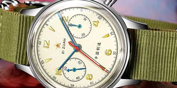 Reloj mecanico militar Red Star oferta