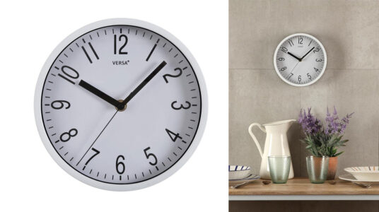 Reloj pared Versa barato
