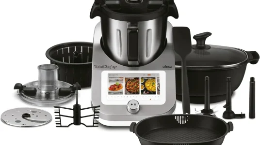 Robot de cocina Ufesa TotalChef RK7 multifunción con pantalla táctil, WIFI y recetario interactivo