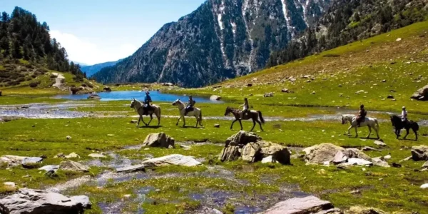 Escapada de verano a Andorra con paseo a caballo