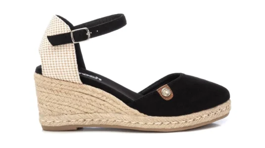 sandalias con cuña Refresh para mujer