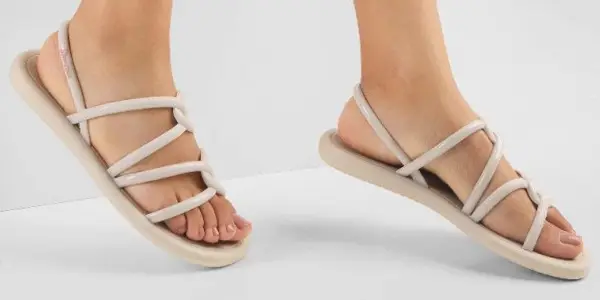 Sandalias Ipanema Meu Sol para mujer