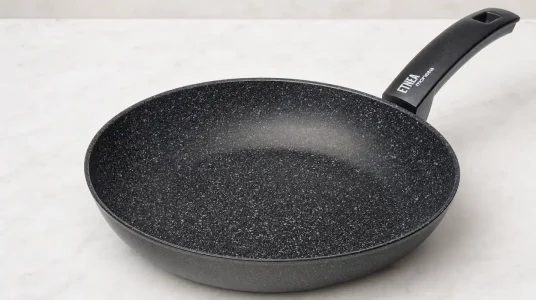Sartén Moneta Etnea de 30 cm con superficie antiadherente