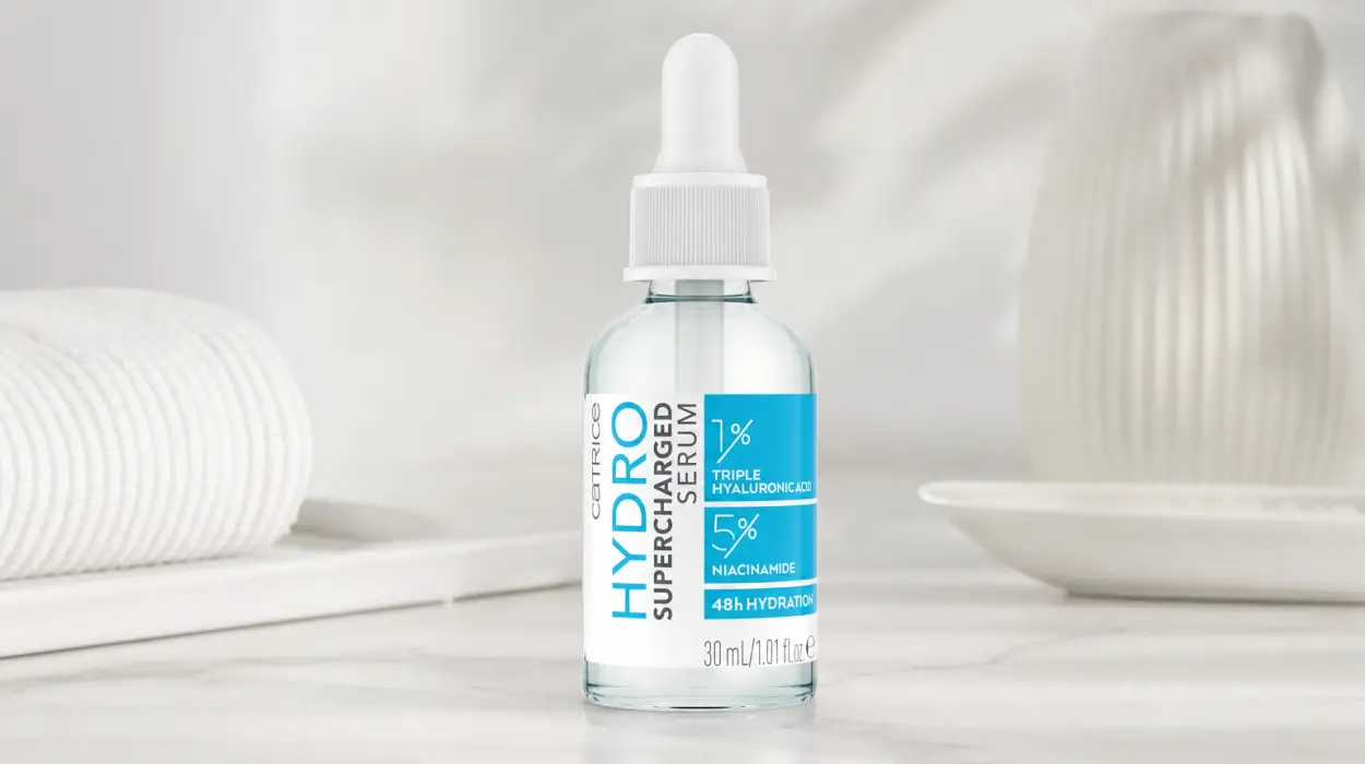 Sérum facial Catrice Hydro Supercharged hidratante y suavizante