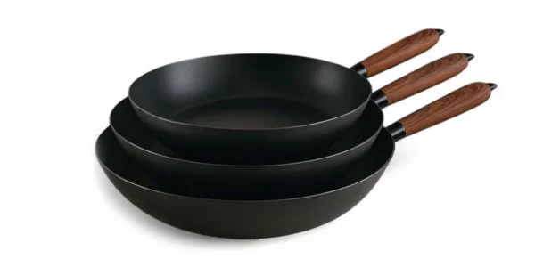 Set de 3 sartenes de hierro fundido Happy Friends