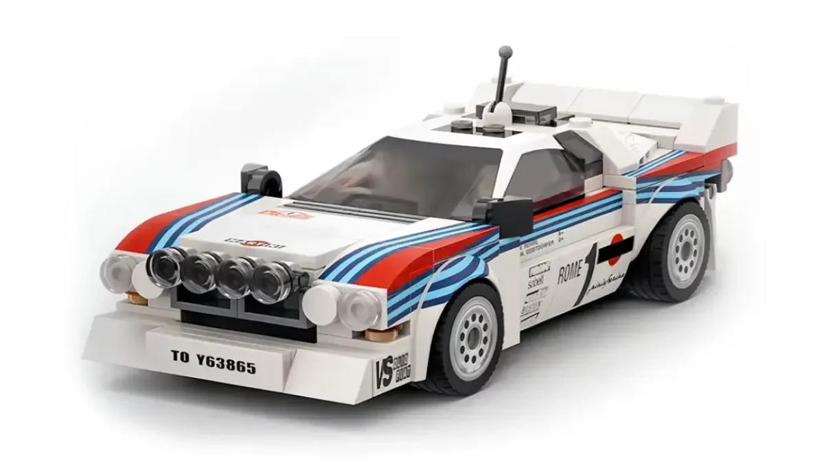 Un coche de rally legendario convertido en set de construcción estilo LEGO…