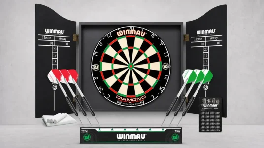 Set de dardos WINMAU con diana Diamond Plus y gabinete