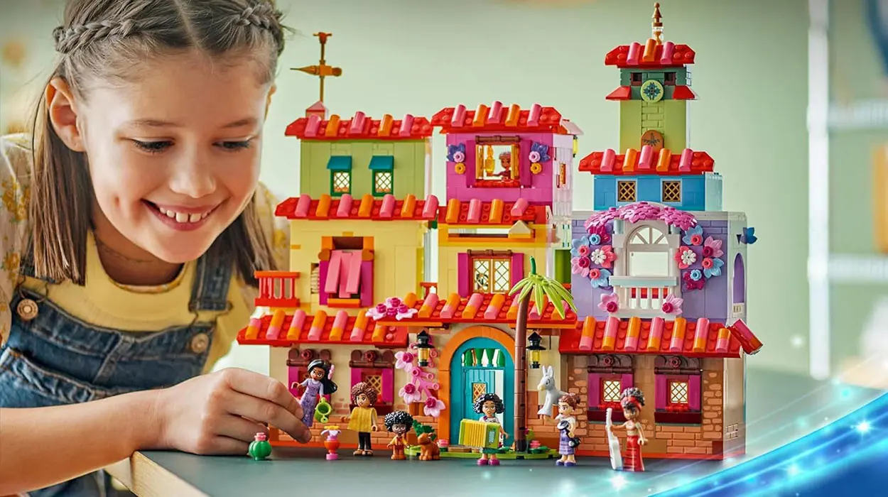Set Mágica Casa Madrigal de LEGO Disney Encanto barato