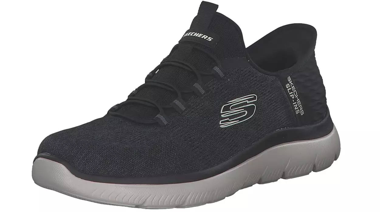 Chollo Zapatillas Skechers Slip-ins Summits High Range negras para hombre