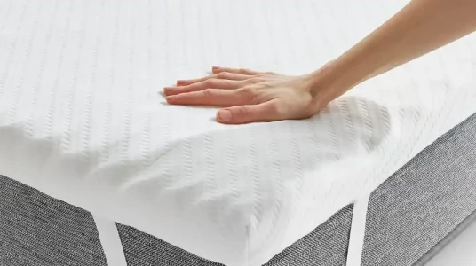 Chollo sobrecolchón pikolin home topper viscoelástico de 7 cm para cama de 150