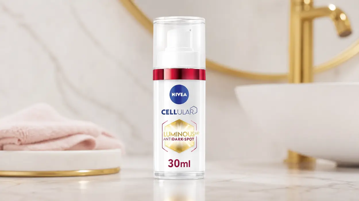 Suero Cellular Luminous 630 antiedad 2 en 1 para manchas y arrugas