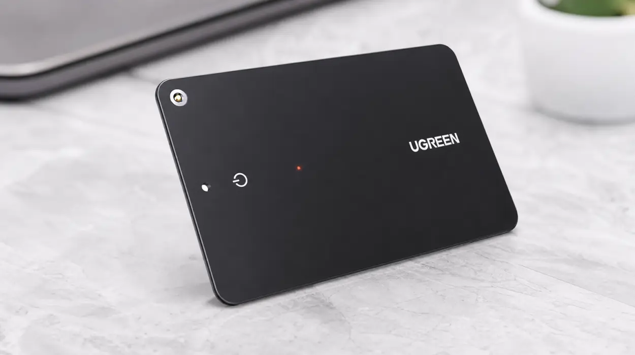 Localizador UGREEN FineTrack Slim para iPhone, ultrafino y compatible con Apple Find My