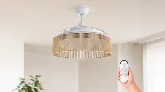 Ventilador de techo con luz Mellerware Brizy Bright Rattan Sand, 3 aspas y 6 velocidades