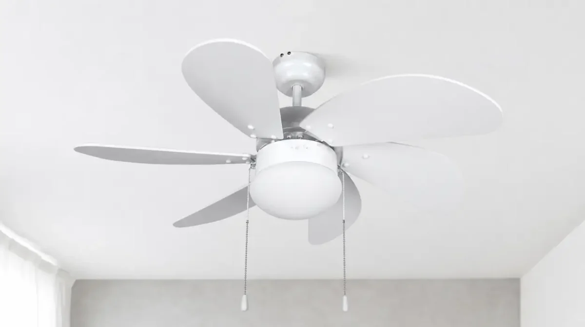 Ventilador de techo Orbegozo CP 15076 B con luz y 3 velocidades