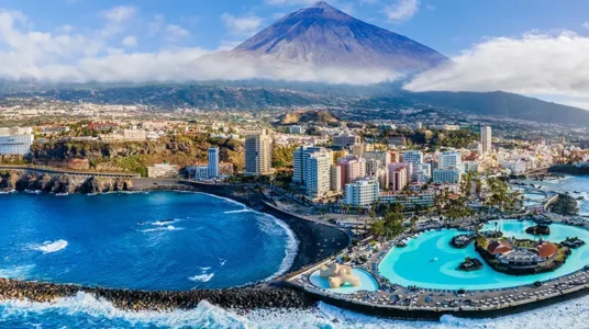 viaje a Tenerife con entrada a Siam Park