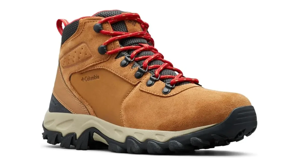 Llévate unas botas de senderismo de las que duran "toda la vida" aprovechando este ofertón de Amazon ¡48% de descuento!