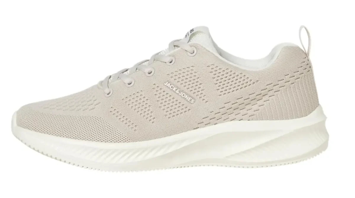Llévate estas zapatillas super transpirables de Jack & Jones a un precio de risa floja ¡Corre!