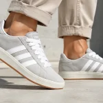 Zapatillas adidas Men's Grand Court Base 00s, estilo clásico y cómodo