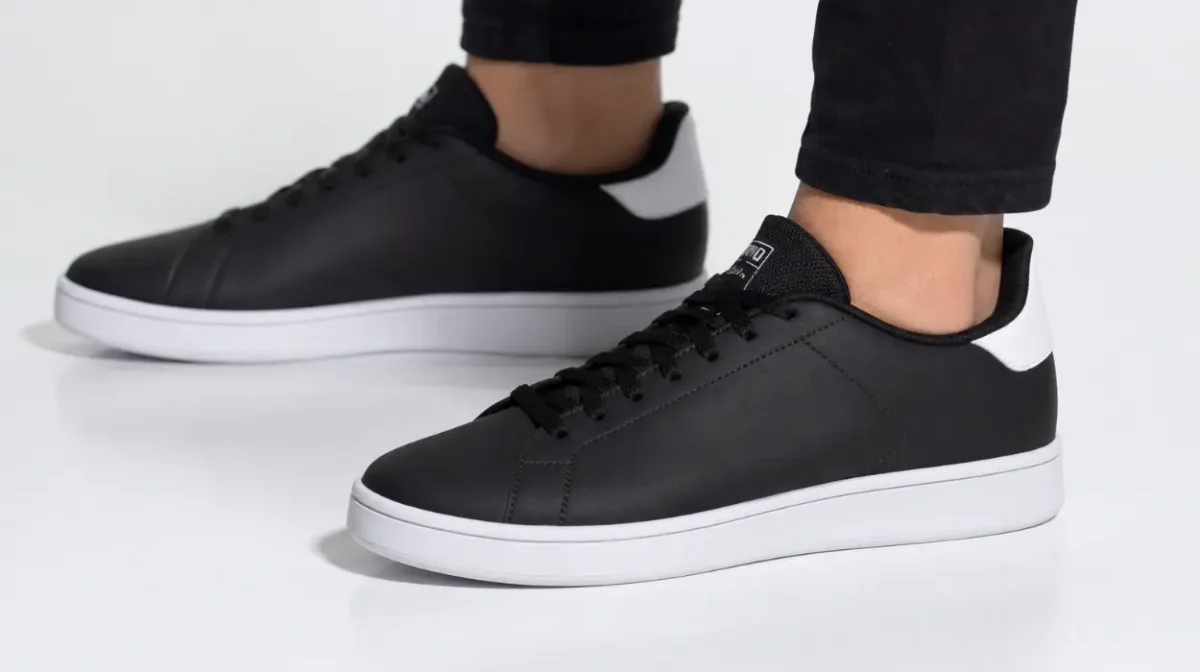 Zapatillas Adidas Urban Court en negro y blanco para hombre