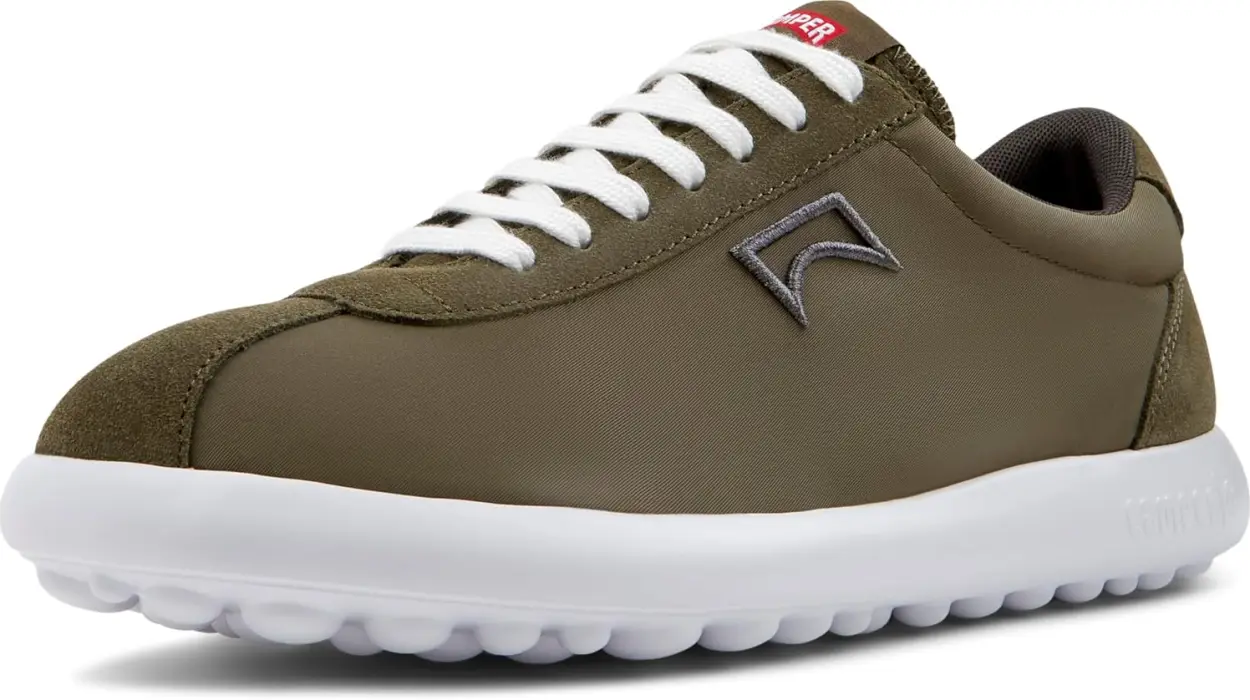 Comodidad y estilo con las Zapatillas Camper Pelotas Xlf para hombre