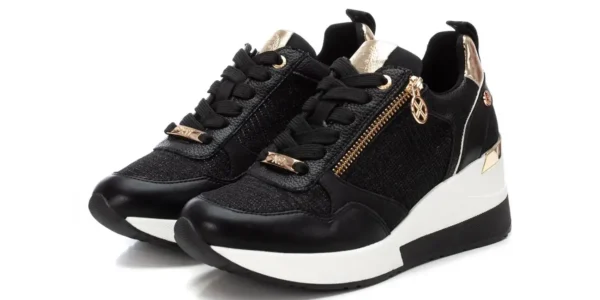 Zapatillas casual XTI 14371701 para mujer