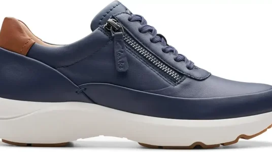 Chollo zapatillas clarks tivoli zip para mujer