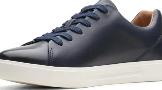 Chollo Zapatillas Clarks Un Costa Lace Navy Leather para hombre con cupón