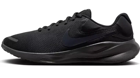 Chollo Zapatillas de running Nike Revolution 7 negras para hombre