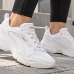 Zapatillas Puma Cassia 2.0 para mujer con diseño ligero