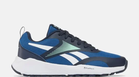 Chollo zapatillas reebok energen run para niños
