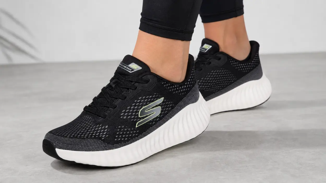 Zapatillas Skechers GO Run Now para mujer